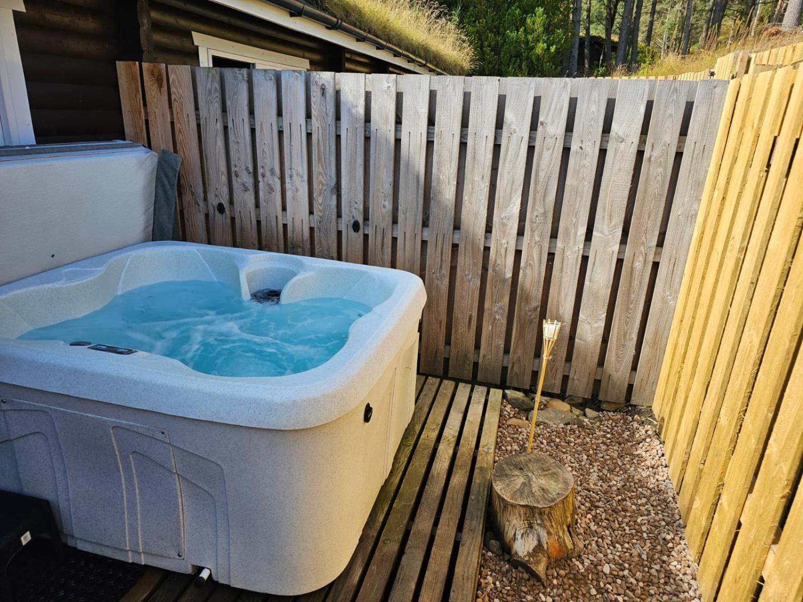 Balnald Kaoglen Zen-Feature Bath-Dunkeld-Route 500 빌라 외부 사진